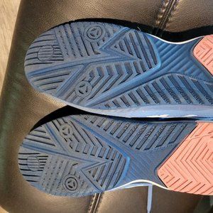 Asic Rev 8 Tennis shoe - Mens size 11